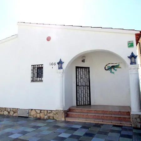 Leon Inmo Pia - 11084 Villa