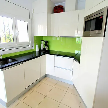 Leon Inmo Pia - 11084 * אמפוריבראבה