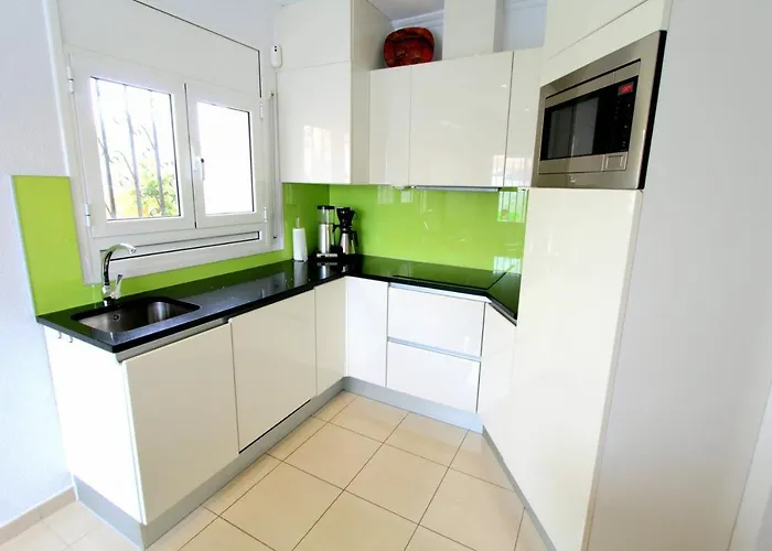 Leon Inmo Pia - 11084 * אמפוריבראבה